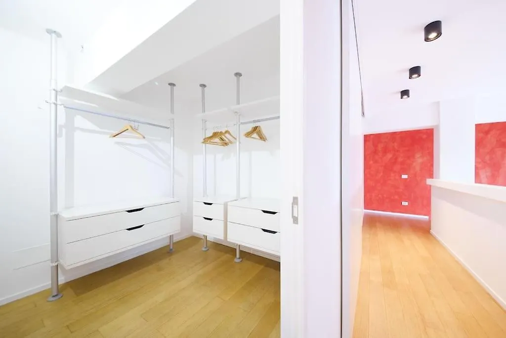 Ampia Casa Indipendente Con Giardino Privato Apartamento Milão
