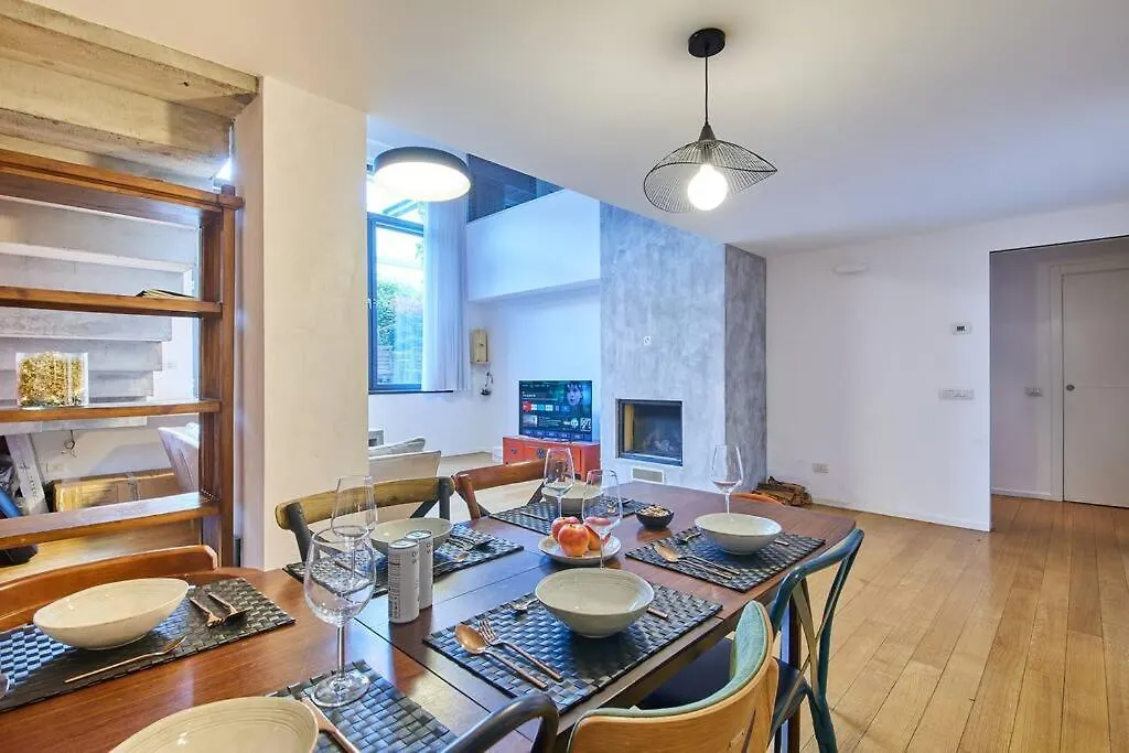 Ampia Casa Indipendente Con Giardino Privato Apartamento Milão